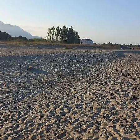 Mini In Parco Con Piscina Vicino Al Mare Casa de Férias *